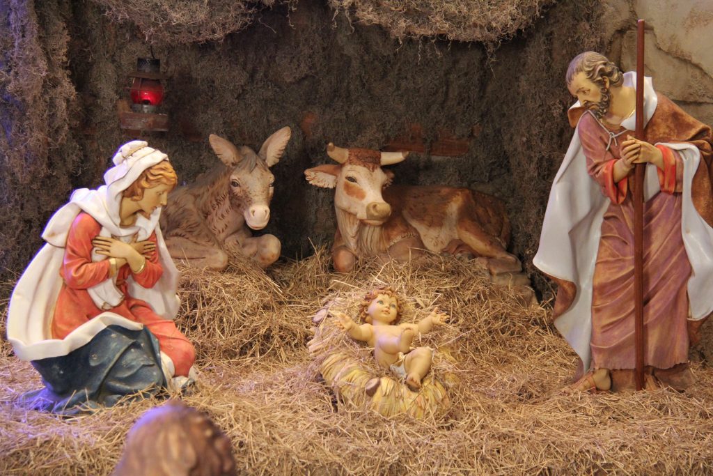 More than 300 Nativity Scenes from Around the World on Display in Plant ...